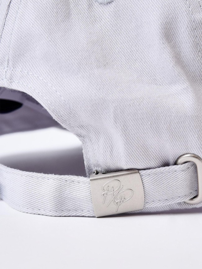 CASQUETTE LOGO BRODÉ GRIS CLAIR