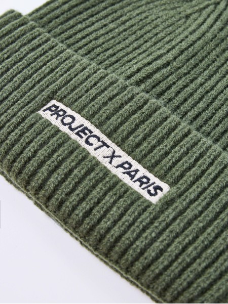 BONNET BRODÉ