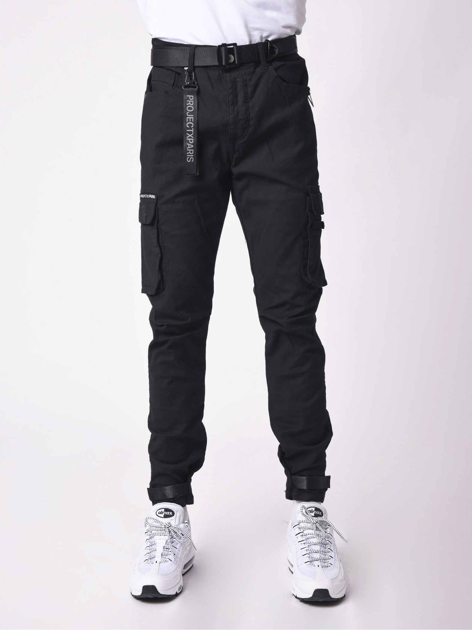 JEAN CARGO POCHES ET SANGLE DE RESSERREMENT EN BAS